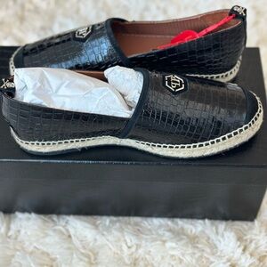 Crocodile print leather